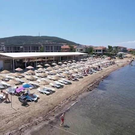 Cunda Palace فندق *
