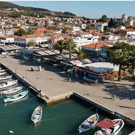 Cunda Palace فندق Ayvalı
