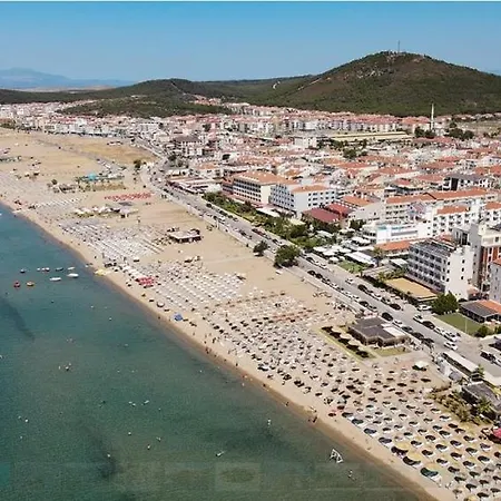 Cunda Palace