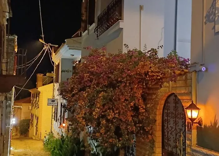 Cunda Palace Hotel Ayvalı